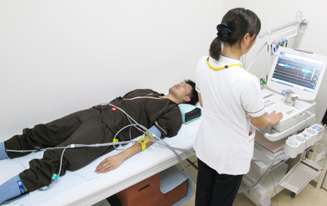 動脈硬化検査（血圧脈波検査）